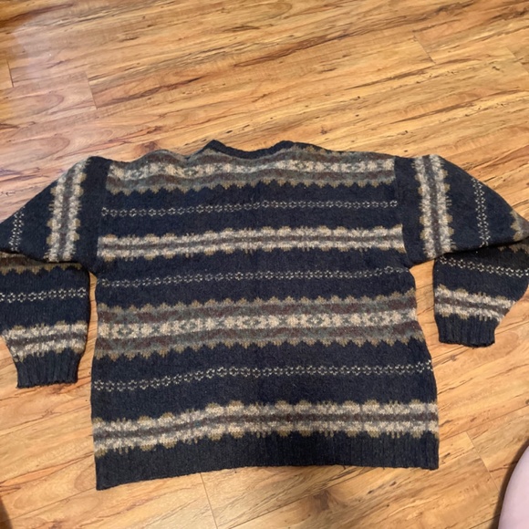 Vtg Legend Wool Striped Patterned sweater - Picture 5 of 5